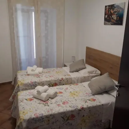 Rita Flat Sorrente